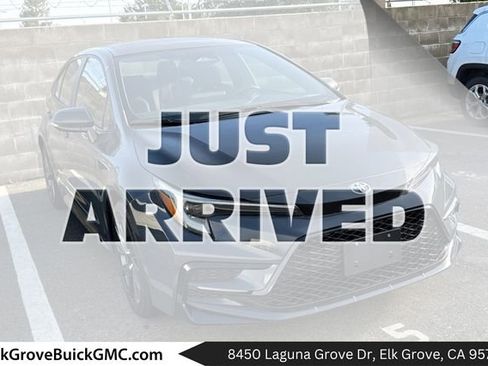 Used 2025 Toyota Corolla SE FWD image 1