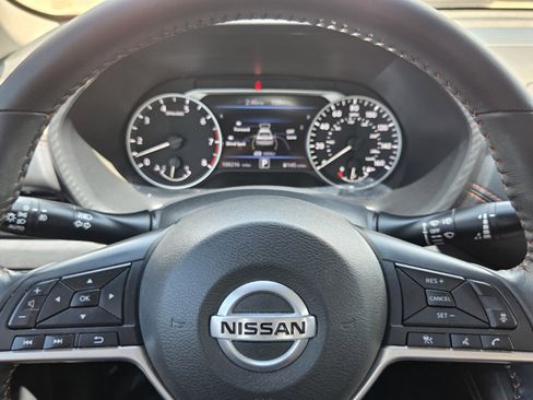 Used 2021 Nissan Sentra SR FWD image 18