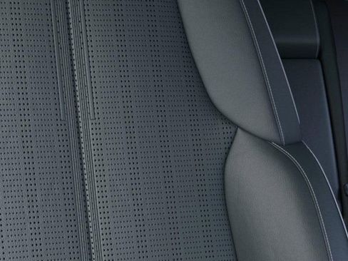 New 2026 Cadillac Lyriq Signature Sport w/ Nappa Leather Package RWD image 21