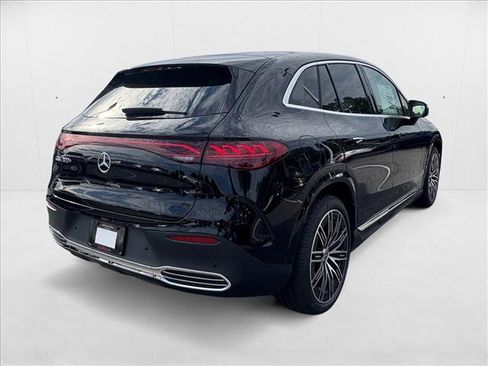 New 2026 Mercedes-Benz EQE 320+ SUV image 5