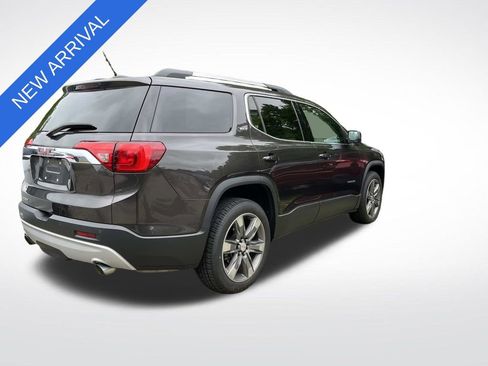 Used 2018 GMC Acadia SLT FWD image 3