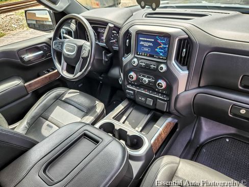 Used 2021 GMC Sierra 1500 Denali w/ Denali Ultimate Package AWD/4WD image 22