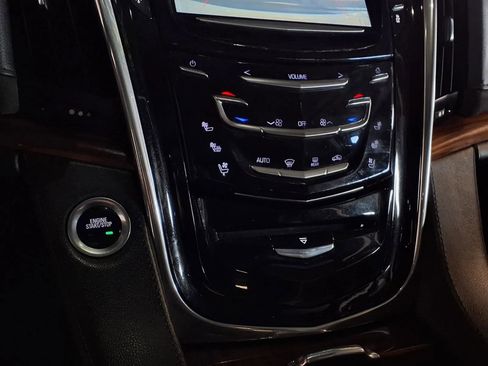 Used 2015 Cadillac Escalade Premium AWD/4WD image 24