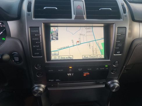 Used 2011 Lexus GX 460 w/ Comfort Plus Pkg AWD/4WD image 20