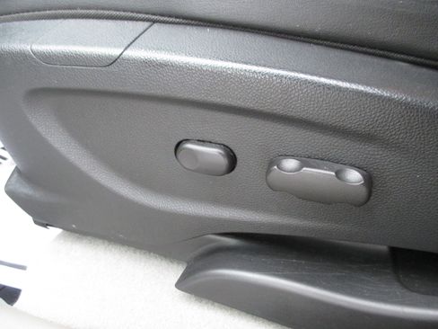 Used 2016 Buick Encore Convenience image 15