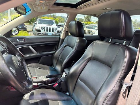 Used 2009 Subaru Legacy 2.5i Limited AWD/4WD image 14