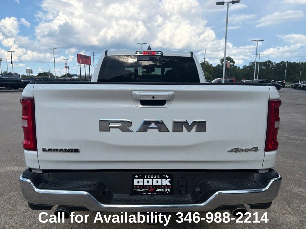 Used 2026 RAM 1500 Laramie AWD/4WD image 4