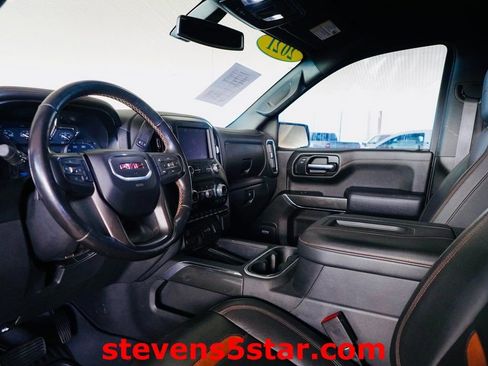 Used 2021 GMC Sierra 1500 AT4 w/ AT4 Preferred Package image 5