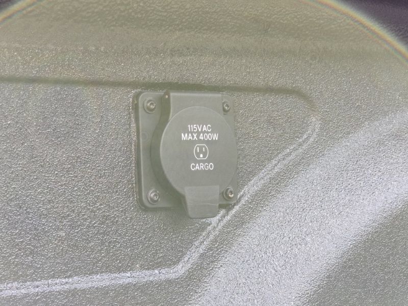 Used 2023 RAM 2500 Laramie w/ Night Edition AWD/4WD image 11