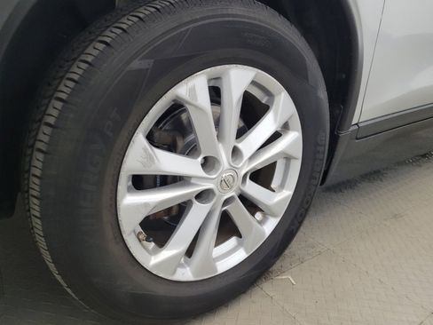 Used 2015 Nissan Rogue SV AWD/4WD image 31