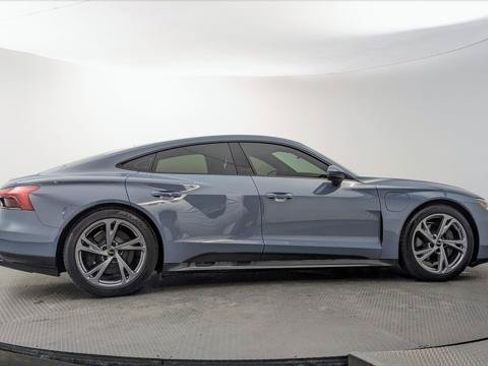 Used 2022 Audi e-tron GT Premium Plus AWD/4WD image 9