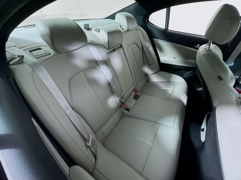 Used 2023 Genesis G70 2.0T AWD/4WD image 26