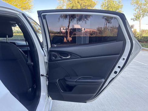 Used 2020 Honda Civic Sport image 11