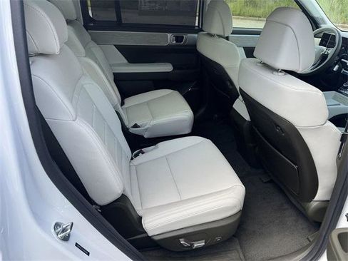 New 2025 Hyundai Santa Fe Calligraphy image 15