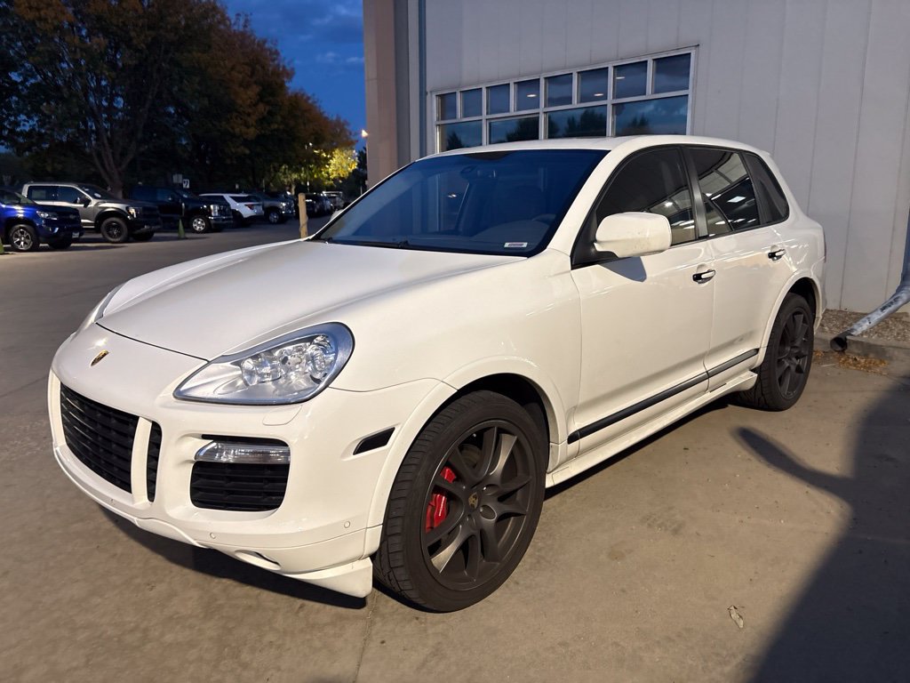 Used 2009 Porsche Cayenne GTS AWD/4WD image 2