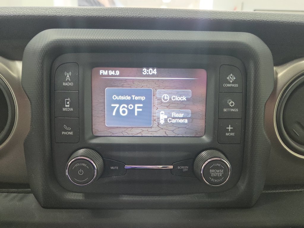 Used 2018 Jeep Wrangler Unlimited Sport S AWD/4WD image 30