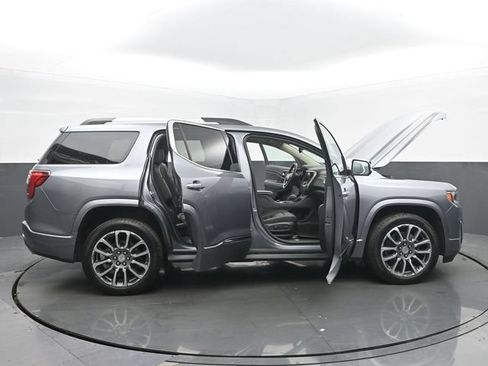 Used 2022 GMC Acadia Denali w/ Denali Ultimate Package AWD/4WD image 58