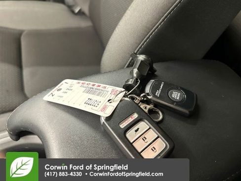 Used 2022 Honda HR-V EX image 27