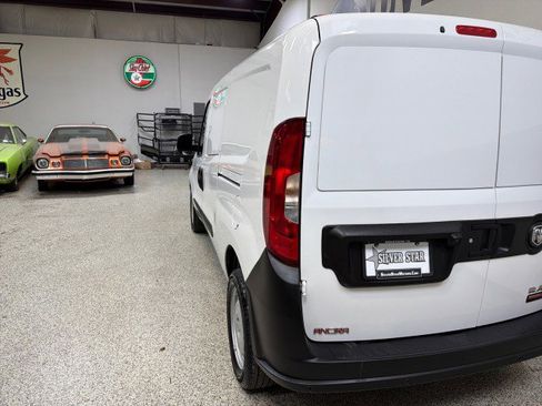 Used 2021 RAM ProMaster City Tradesman image 9