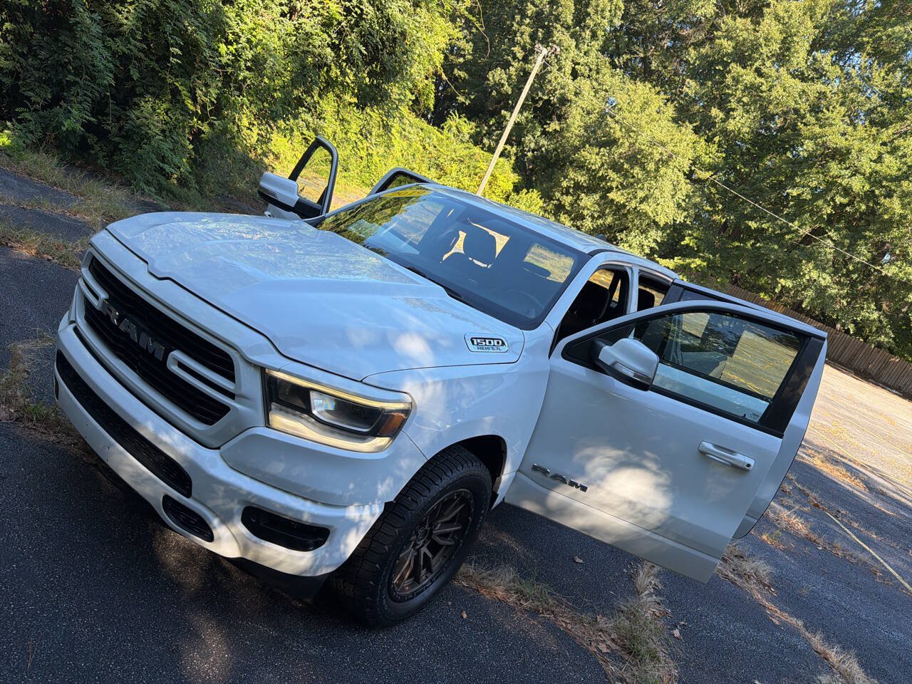 Used 2019 RAM 1500 Big Horn RWD image 36