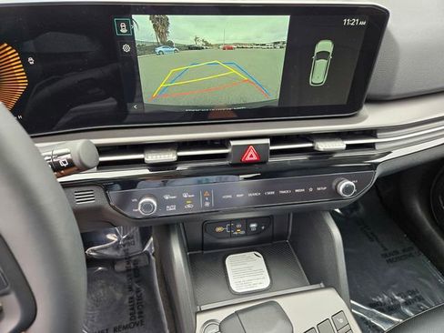 New 2026 Kia Sportage EX FWD image 10