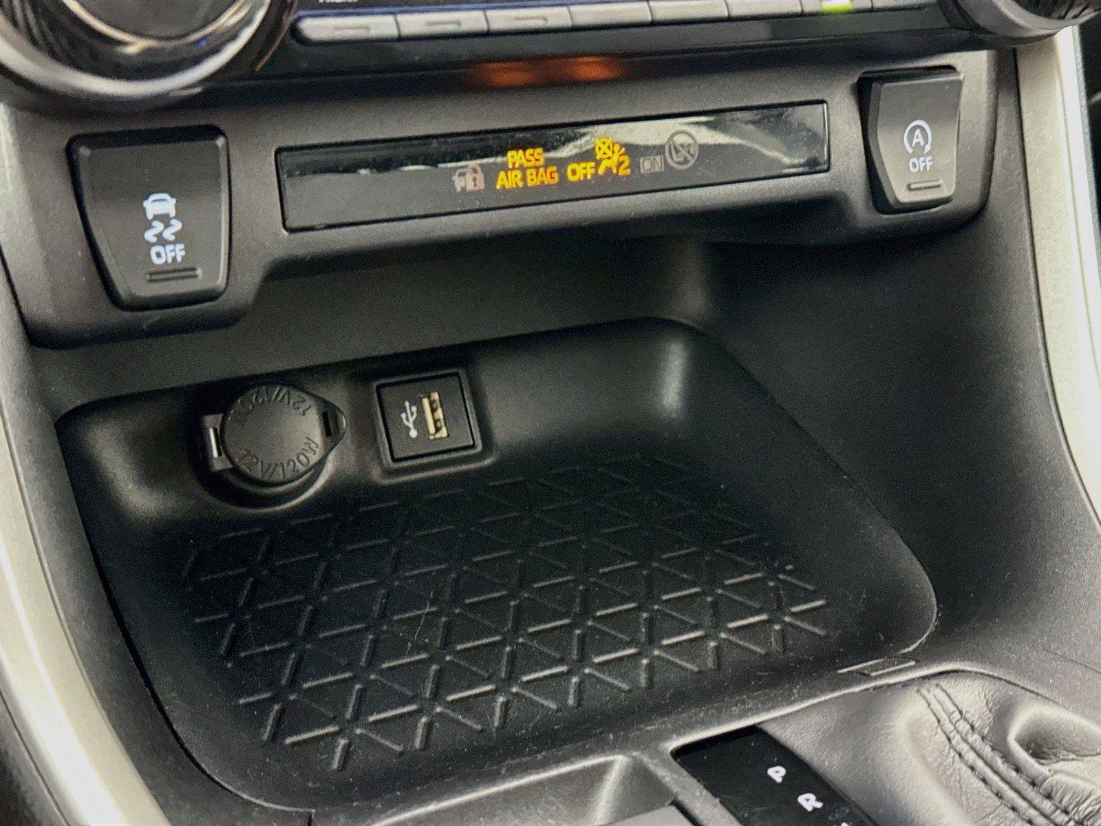 Certified 2025 Toyota RAV4 XLE AWD/4WD image 26