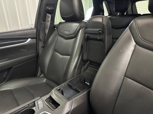 Used 2022 Cadillac XT5 Premium Luxury FWD image 38