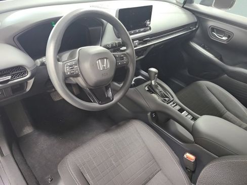 Used 2025 Honda HR-V LX image 21