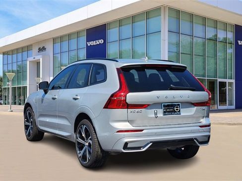 Certified 2025 Volvo XC60 T8 Ultra w/ Protection Package Premier image 4