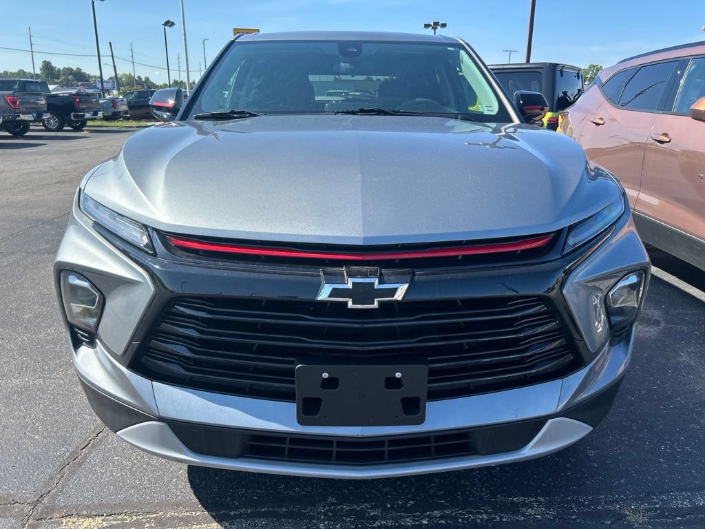 Used 2024 Chevrolet Blazer LT w/ Redline Edition FWD image 7