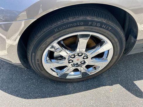 Used 2011 Cadillac SRX Performance FWD image 10