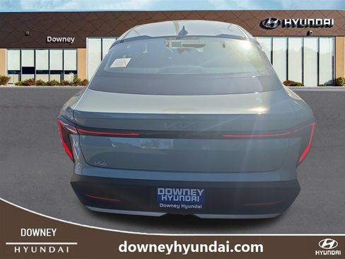 Used 2025 Kia K4 FWD image 4