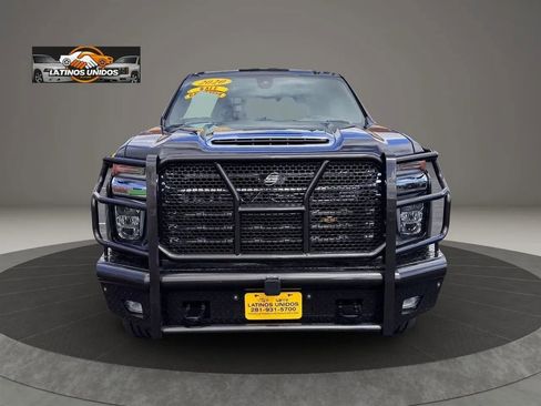 Used 2020 Chevrolet Silverado 2500 LTZ w/ LTZ Plus Package AWD/4WD image 2