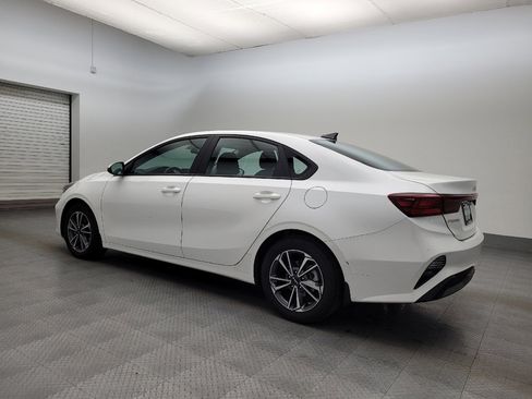 Used 2023 Kia Forte LXS w/ LXS Technology Package image 3