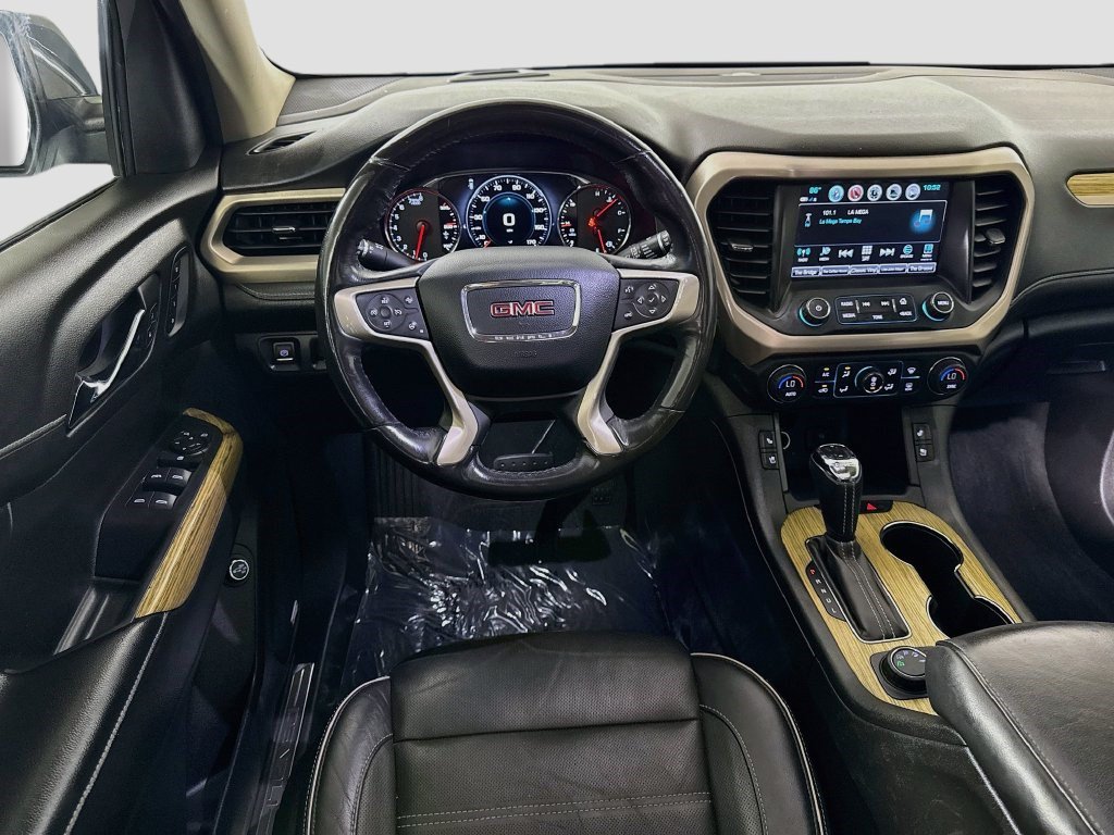 Used 2019 GMC Acadia Denali AWD/4WD image 16