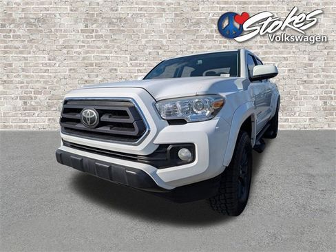 Used 2020 Toyota Tacoma SR5 image 8