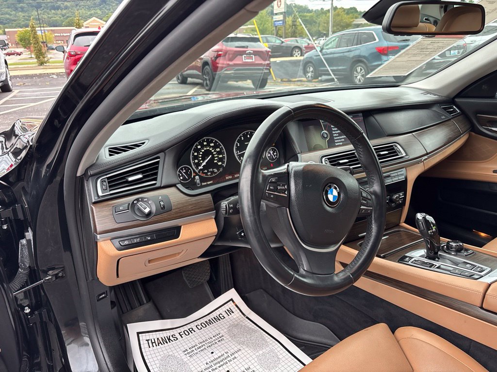 Used 2012 BMW 740i RWD image 13