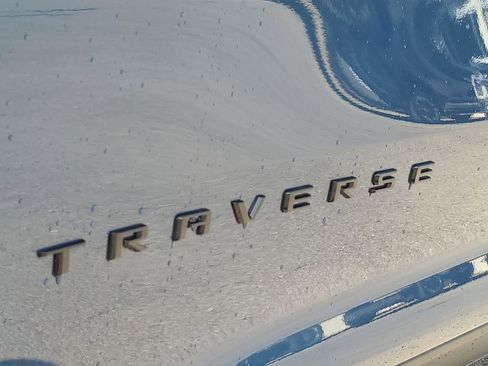 New 2026 Chevrolet Traverse LT w/ Midnight/Sport Edition FWD image 33