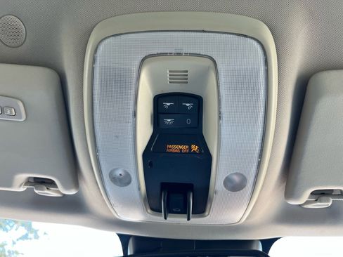 Used 2015 Volvo XC60 T5 Premier Plus image 29