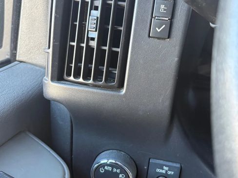 Used 2020 GMC Savana 3500 Extended w/ Driver Convenience Package image 22