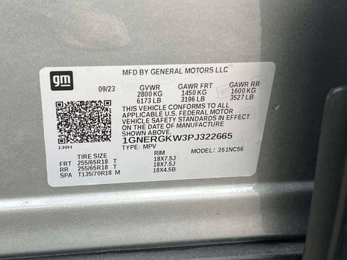 Used 2023 Chevrolet Traverse LT FWD image 20