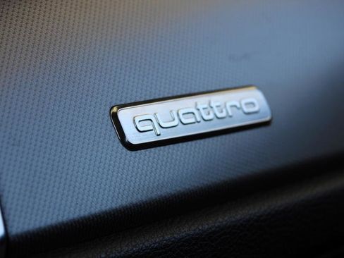 Used 2020 Audi Q3 2.0T Premium Plus w/ Premium Plus Package image 77