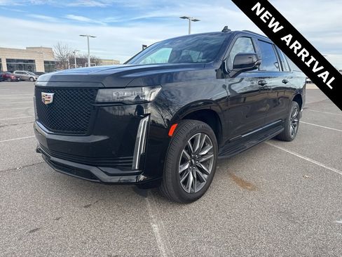 Used 2023 Cadillac Escalade ESV Sport image 1