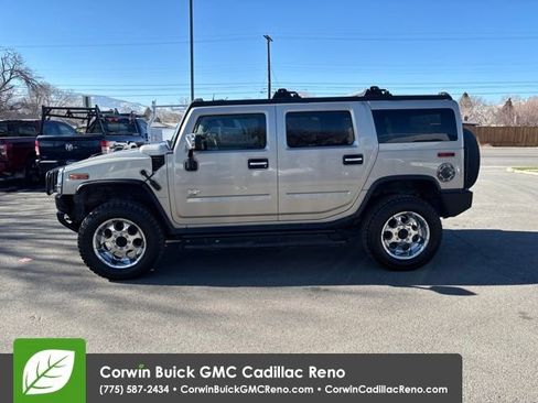 Used 2003 HUMMER H2 w/ Preferred Equipment Group image 3