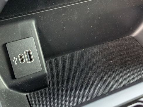 New 2025 Ford F150 XLT w/ Equipment Group 302A MID image 48