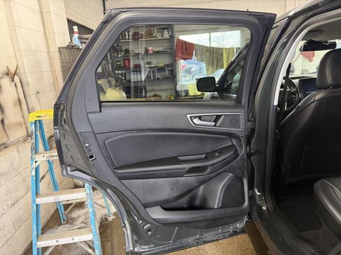 Used 2022 Ford Edge SEL w/ Convenience Package image 20