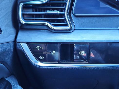 Used 2024 Kia Sportage X-Pro Prestige image 14