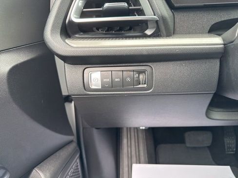 Certified 2026 Chevrolet Traverse LT AWD/4WD image 23