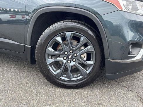 Used 2020 Chevrolet Traverse RS w/ LPO, Floor Liner Package AWD/4WD image 4