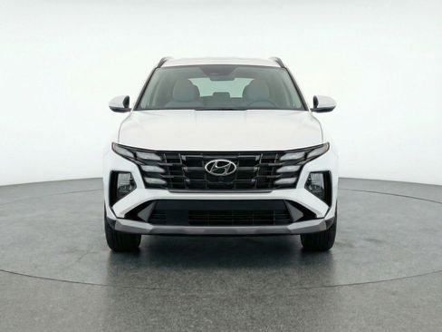Used 2025 Hyundai Tucson SEL image 2